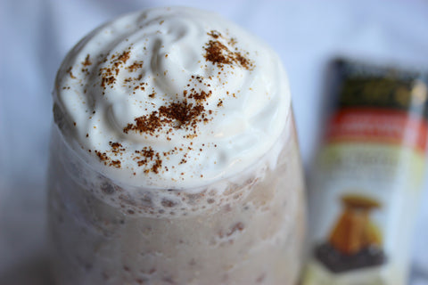 Gingerbread Caramel Smoothie by @pbeechie!