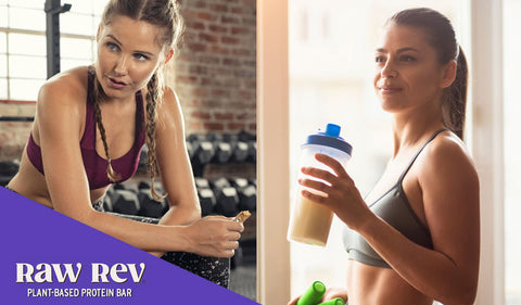 Protein Bars vs Protein Shakes: Unveiling the Ultimate Nutrition Battle